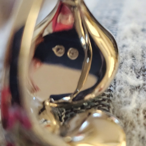 Authentic DANIELSWAROVSKI ToneBIue Crystal Ring - Picture 8 of 10